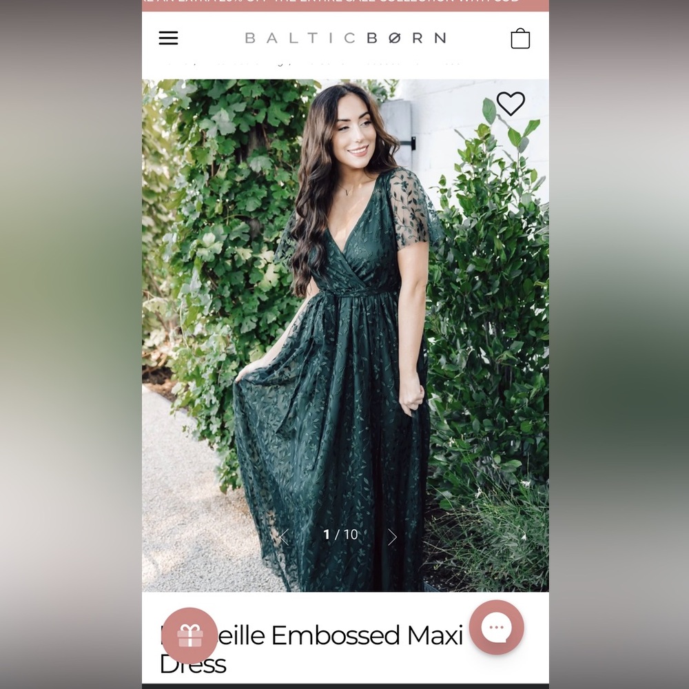 Elegant Forest Green Embroidered V-Neck Maxi Dress